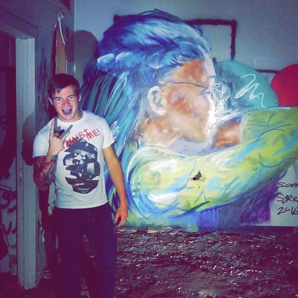 Meet your Posher, James - Picture 1 of 1